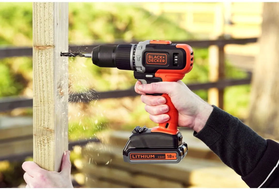 BLACK+DECKER BCD003MEM2K Accu Klopboormachine 18V - 2x Accu - Zwart/Oranje