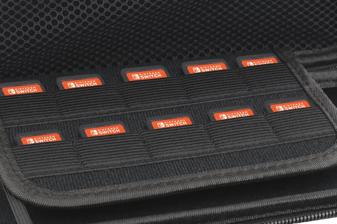 Deltaco GAM-089 Hard Case Draagtas Nintendo Switch - 10 Opbergvakken - Zwart