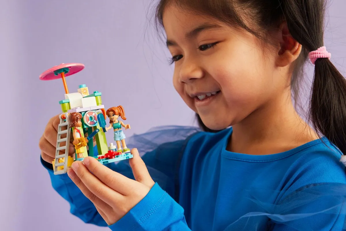 LEGO Friends Strand Waterscooter 42623 - 2 Minifiguren - afbeelding 5 van 6