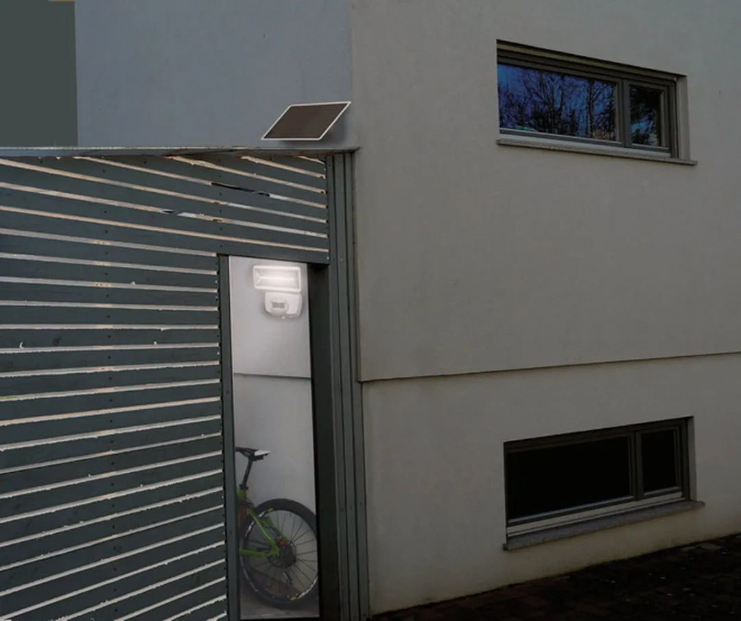 Brennenstuhl SOL 800 LED Spot Zonnepaneel Bewegingsmelder 400lm - Zwart