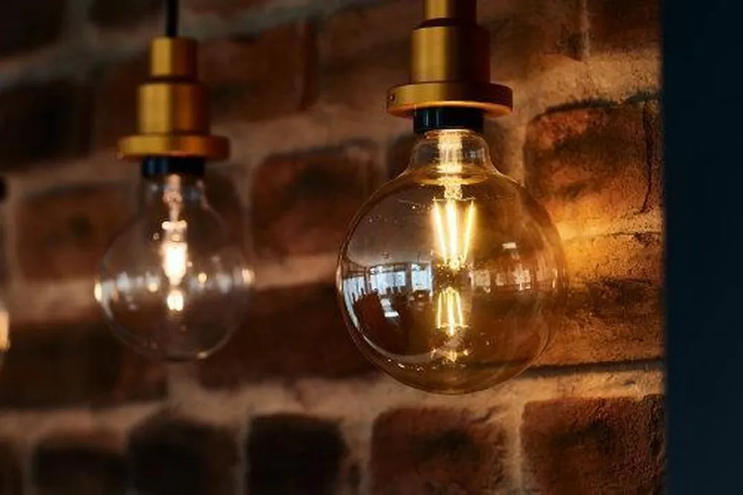 Osram LED-lamp E27 5W Warmwit - Ø20cm Goud