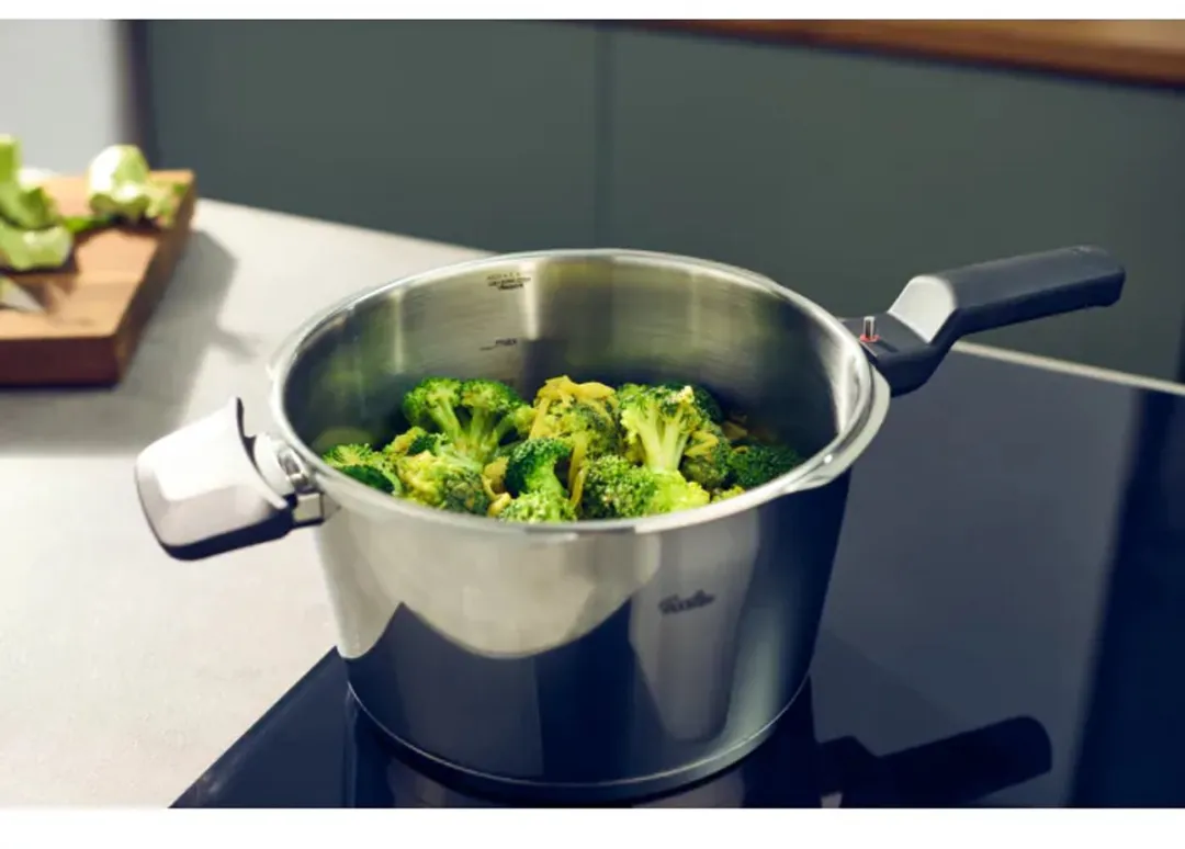Fissler Vitaquick Elemental Snelkookpan 4,5L - Saliegroen - Inductie