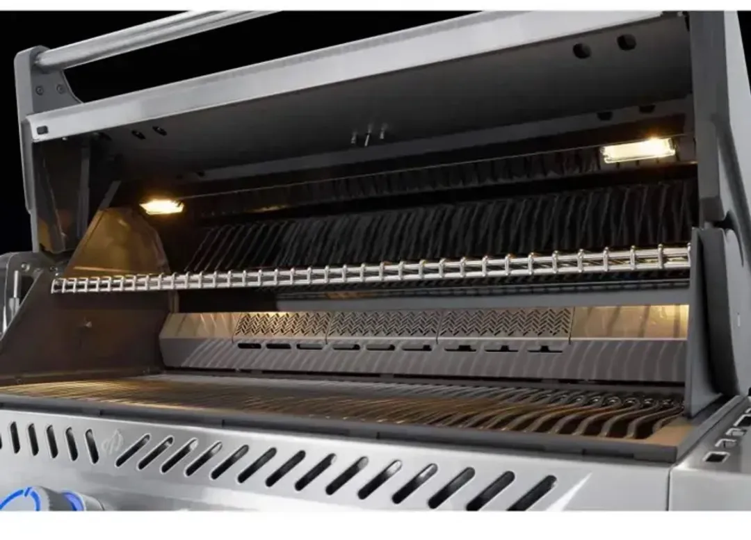 Napoleon Prestige Pro 665 Gasbarbecue - 5 Branders - Zilver