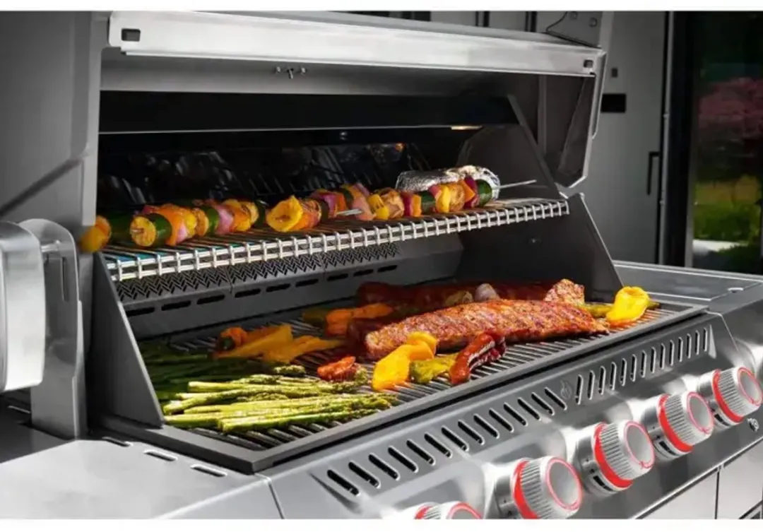 Napoleon Prestige Pro 665 Gasbarbecue - 5 Branders - Zilver
