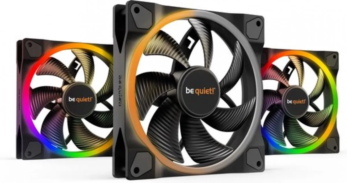 be quiet! Light Wings PWM BL076 Ventilatoren - 3x 12cm - Zwart