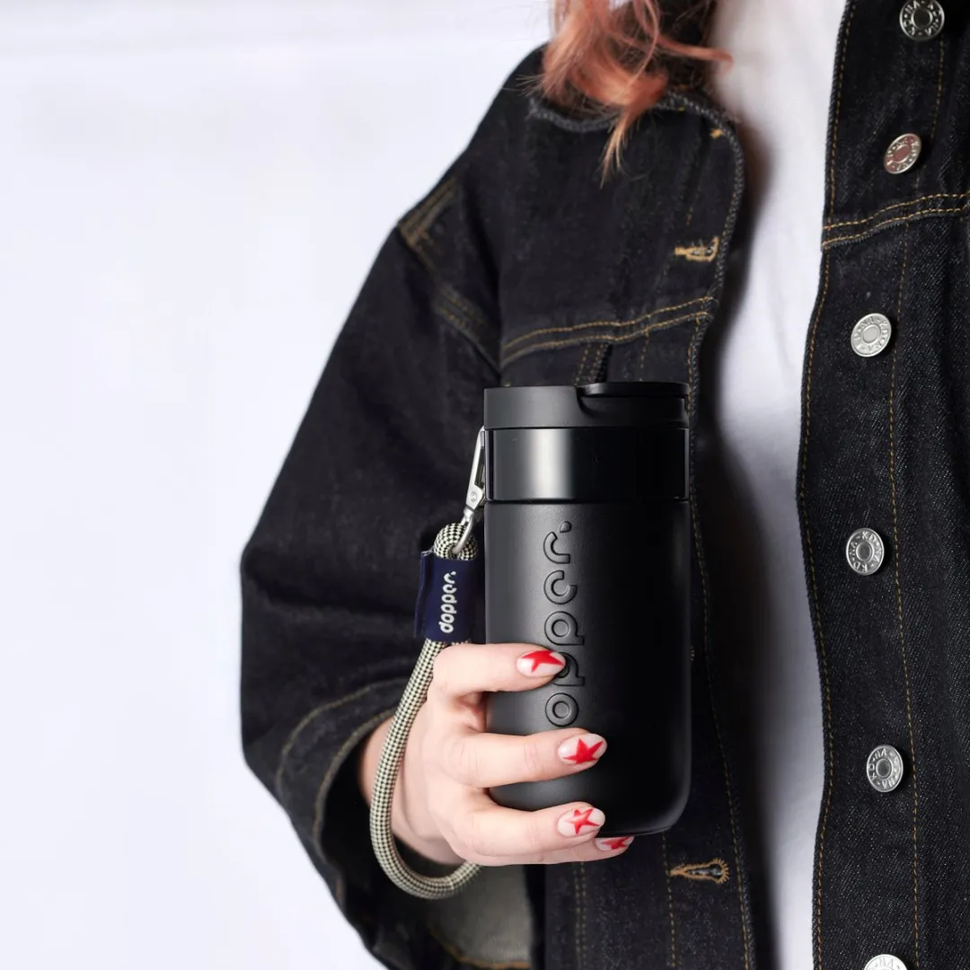 Dopper Travel Mug 300ml - Blazing Black