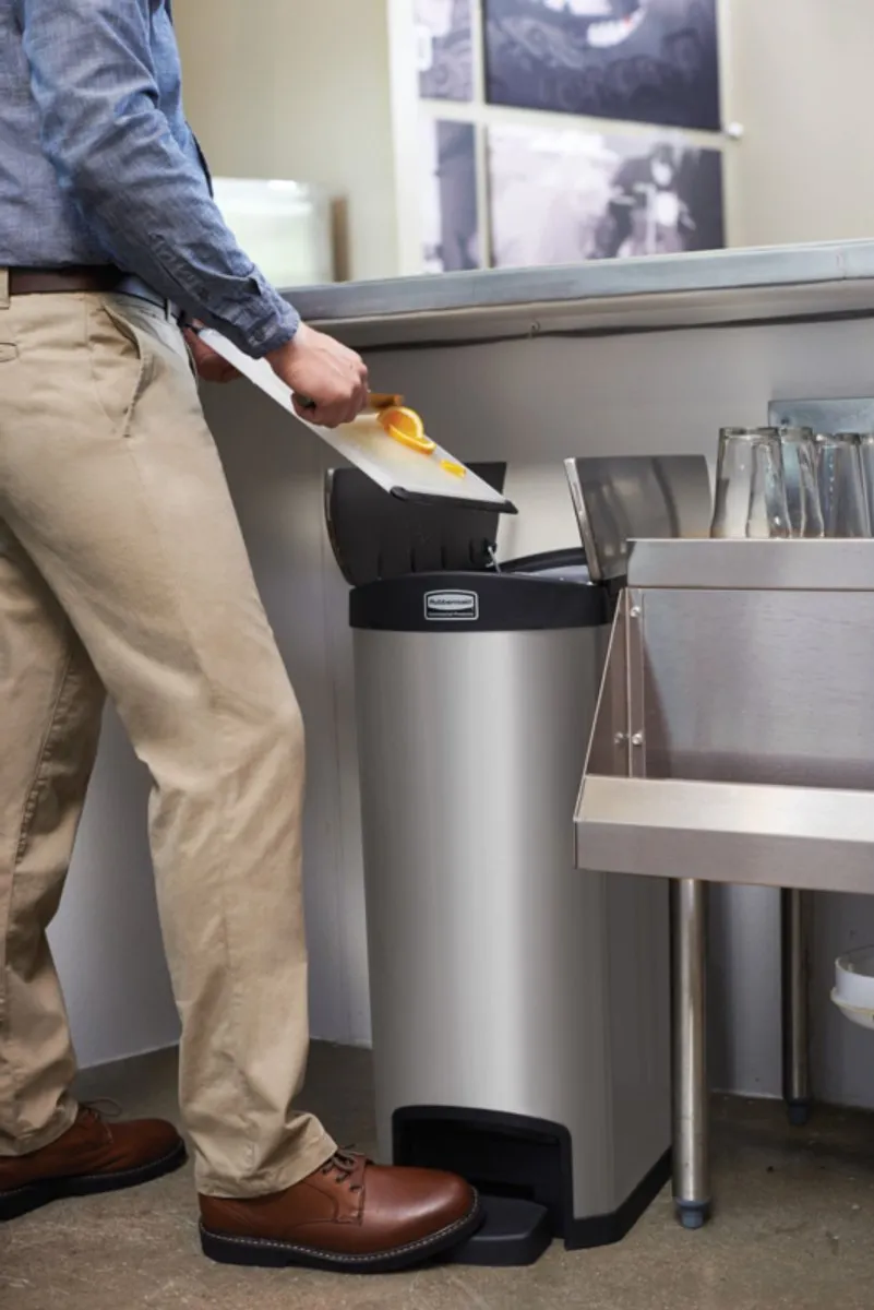 Rubbermaid Slim Jim Step On Prullenbak 50L - RVS - GE935