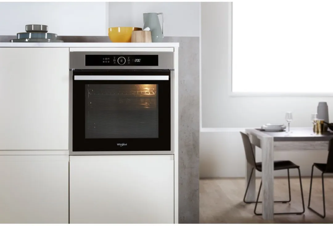 Whirlpool WOIN5 8IC0 PT Inbouwoven 71L - Inox