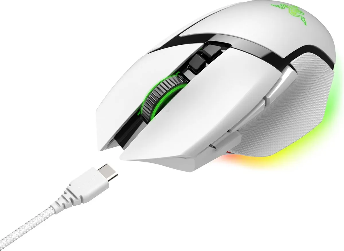 Razer Basilisk V3 Pro RZ01-04620200-R3G1 Gaming Muis - Wit