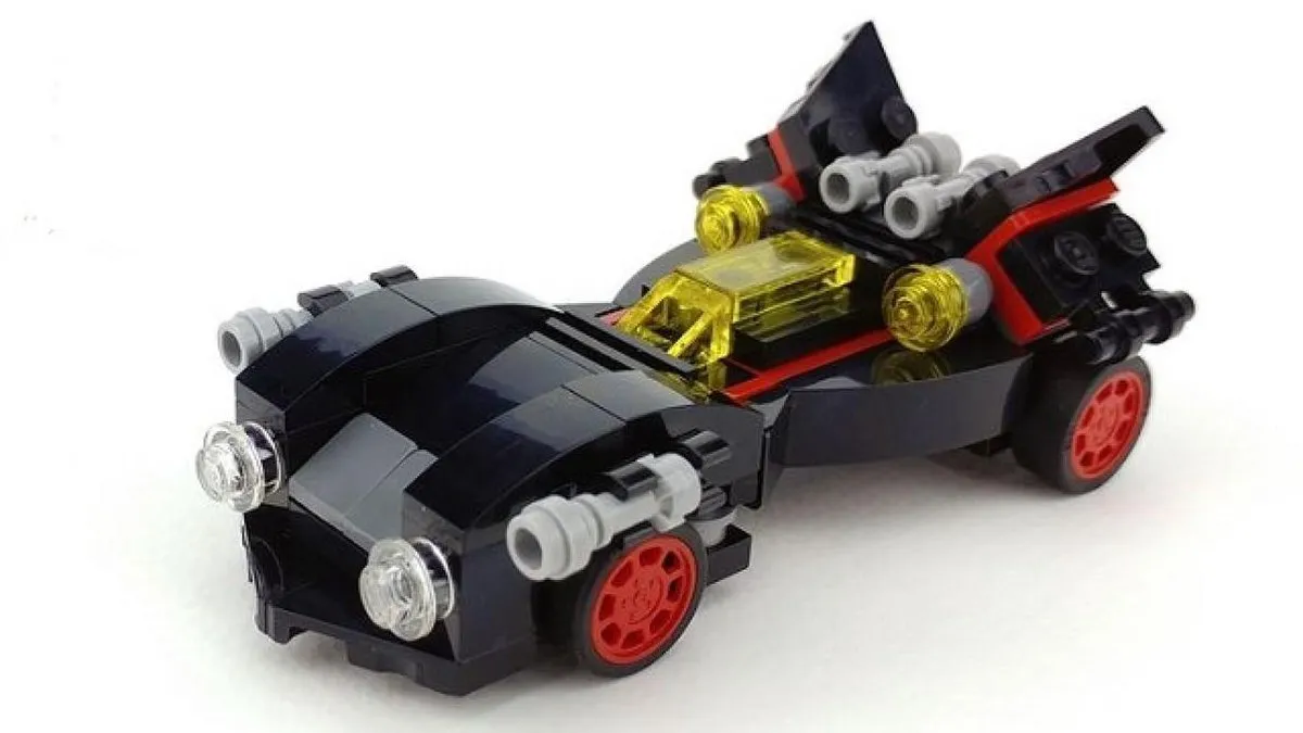 LEGO The Mini Ultimate Batmobile 30526 - 84 Stukken