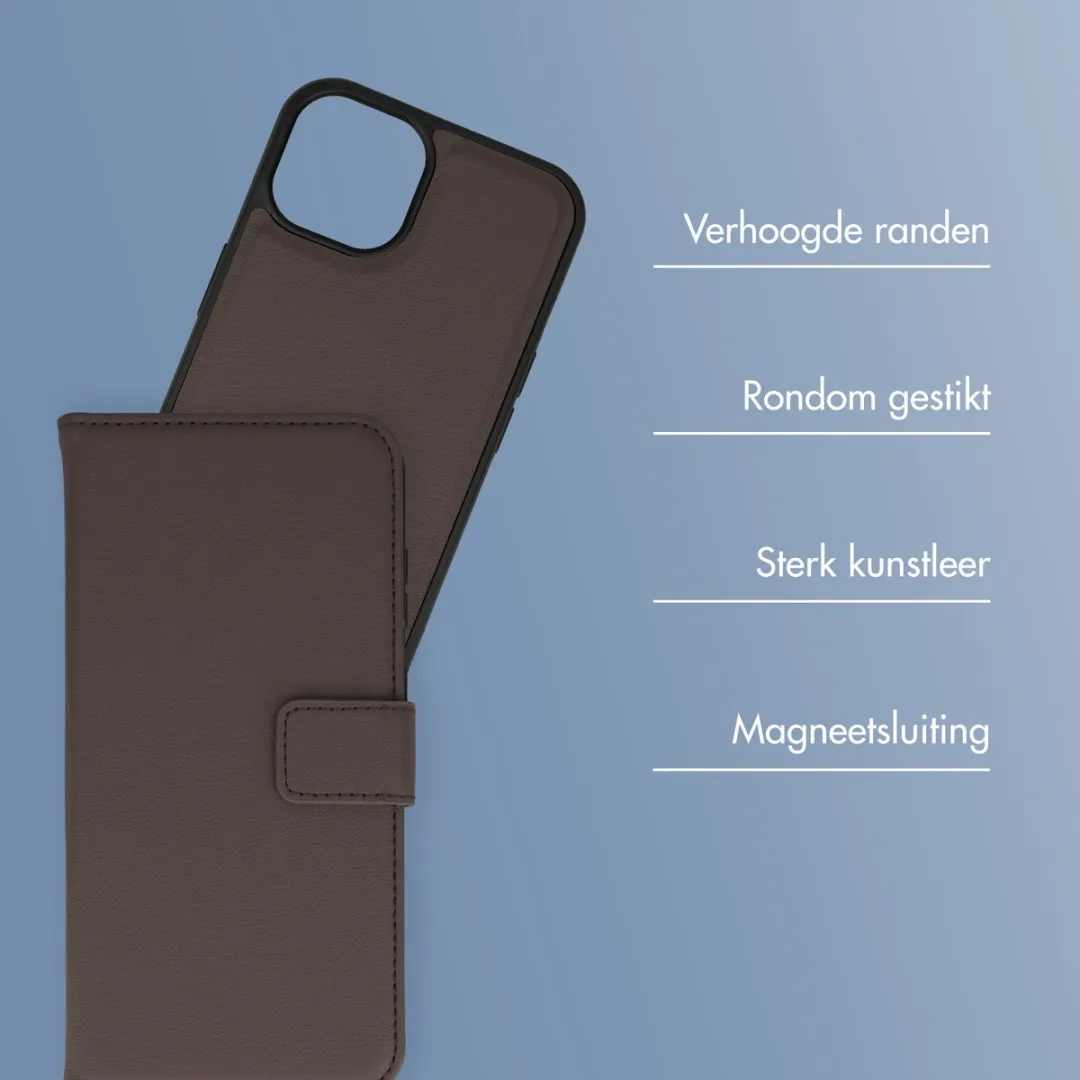 Imoshion iPhone 13 Hoesje 2-in-1 Bookcase - Bruin