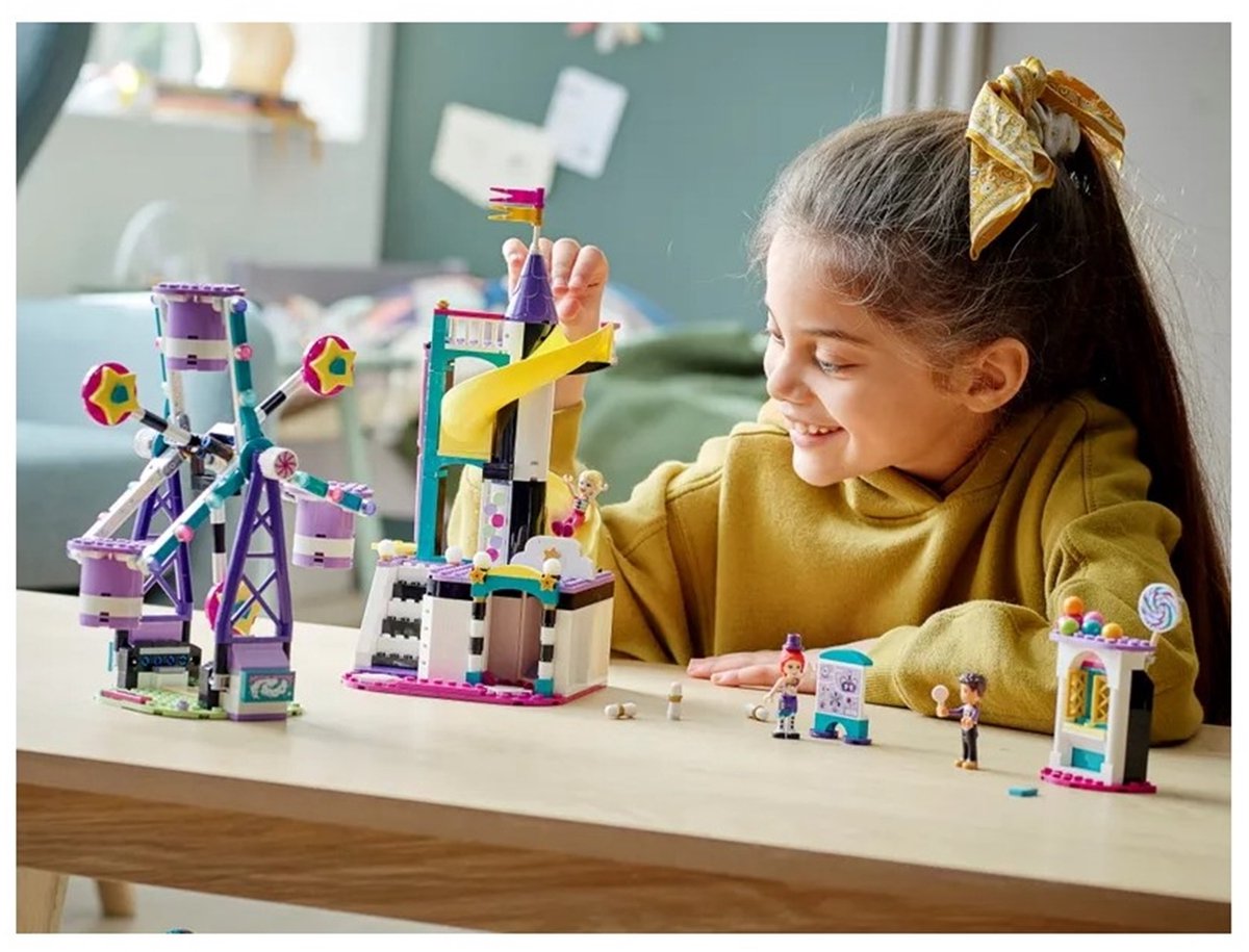 LEGO Friends Magisch Reuzenrad en Glijbaan - 41689