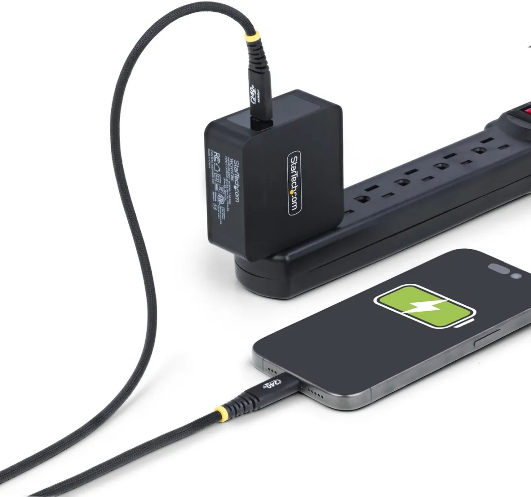 Startech S2CEPR3M-USB-CABLE USB-C Oplaadkabel 240W - 3m - Zwart