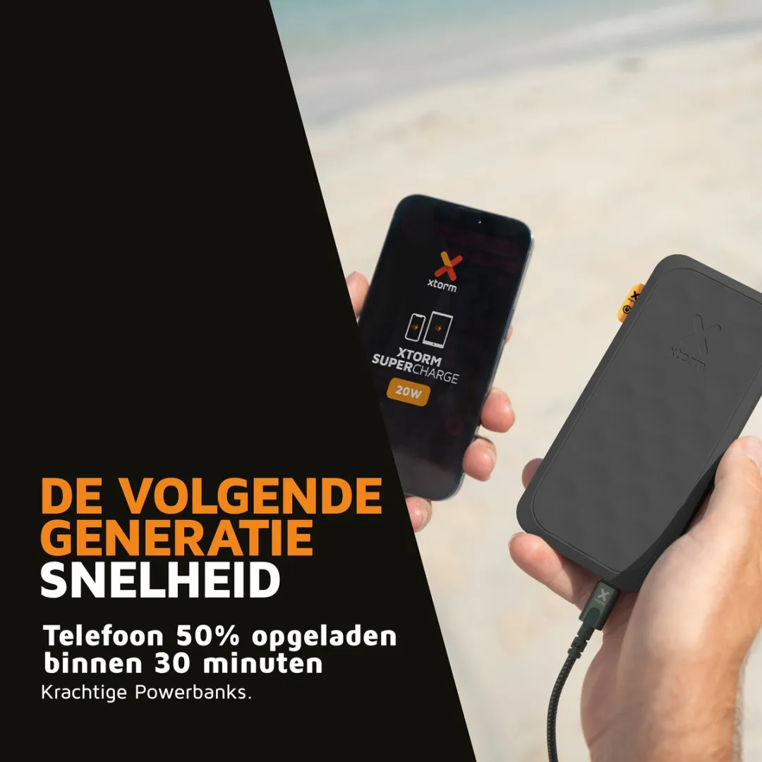 Xtorm Fuel Series 5 FS5101U Powerbank 20W 10.000mAh - 3x USB - Zwart