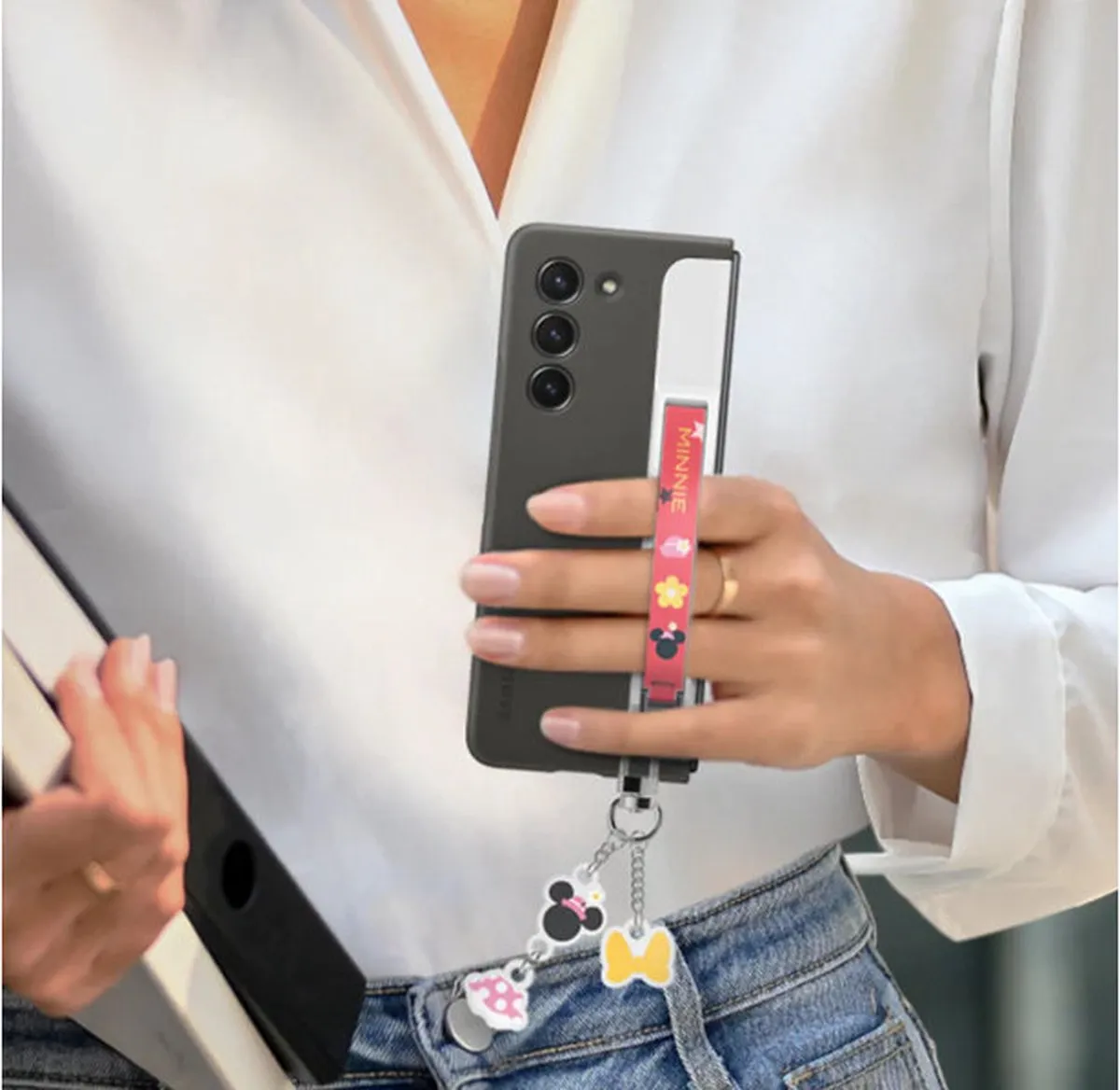 Samsung Galaxy Z Fold5 Standing Case EF-MF946CU - Sand