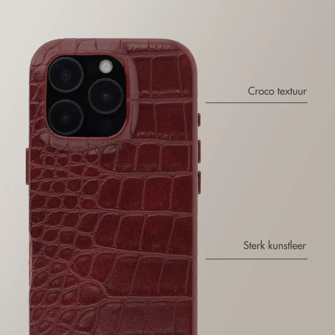 Selencia Hoesje iPhone 16 Pro - Croco Burgundy - MagSafe