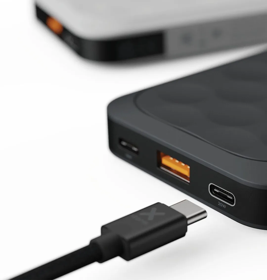 Xtorm Fuel Series 5 FS5101/XEC020/USBL Powerbank 10.000mAh - 20 Stuks (5x4) - Zwart