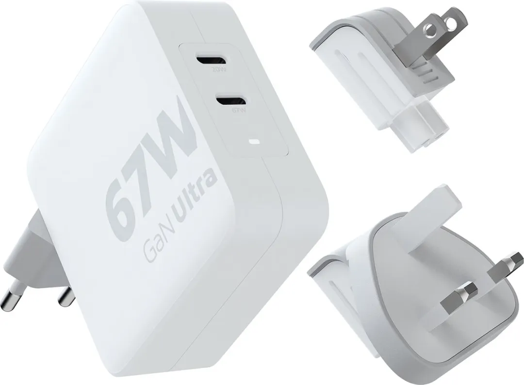 Xtorm 67W Reisstekker Wereldstekker XVC2067 - 3 Poorten - 20W USB-C PD - Wit