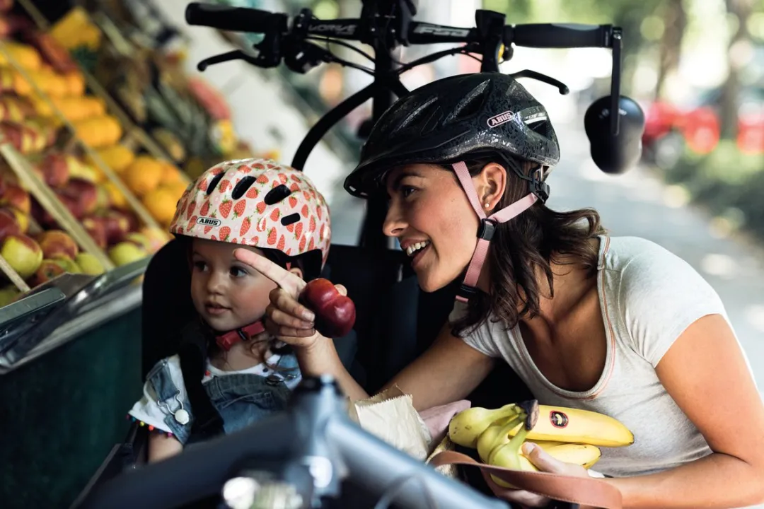ABUS Urban-I 3.0 Fietshelm XL - 61-65cm - Polar White