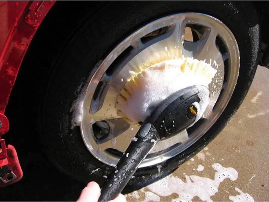 Meguiars Versa-Angle Wheel Face Brush X1025 - Zwart