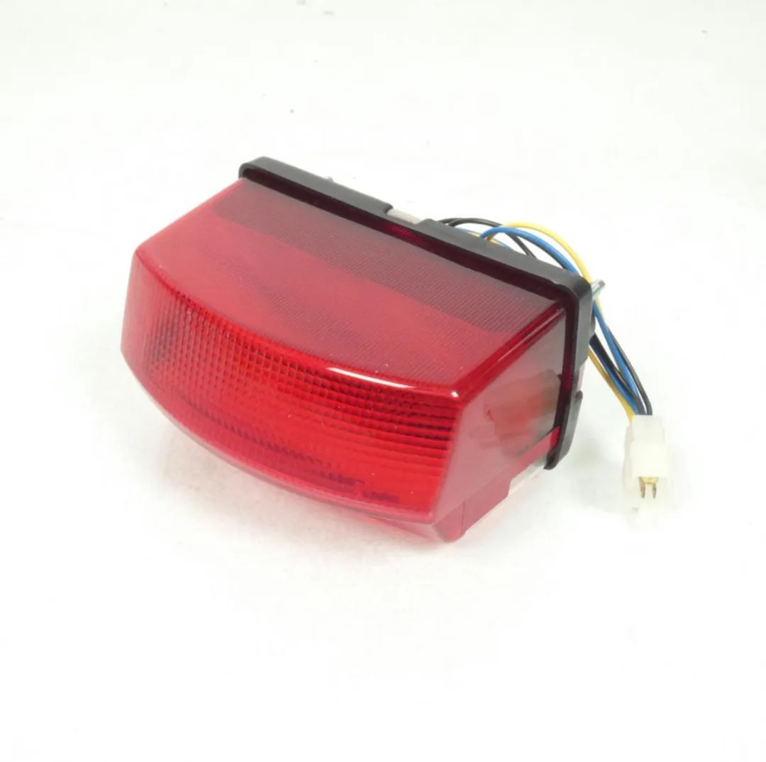 Yamaha 125 TDR Feu Arrière 3GM-84710-20-00 - Rood