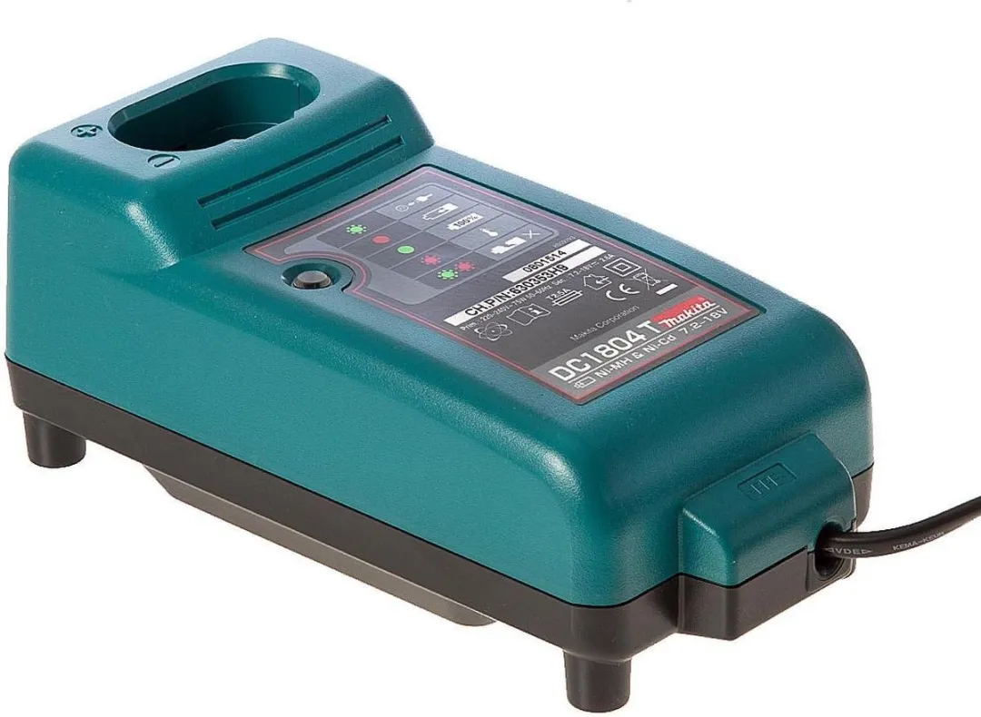 Makita DC1804 Acculader