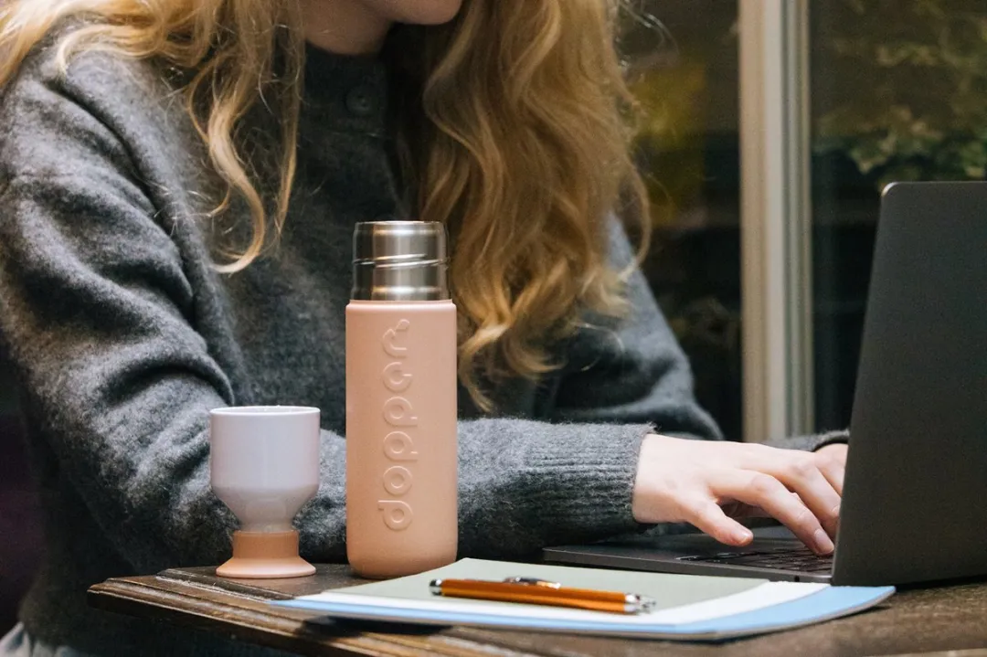 Dopper Insulated Drinkfles 350ml - Pebble Peach