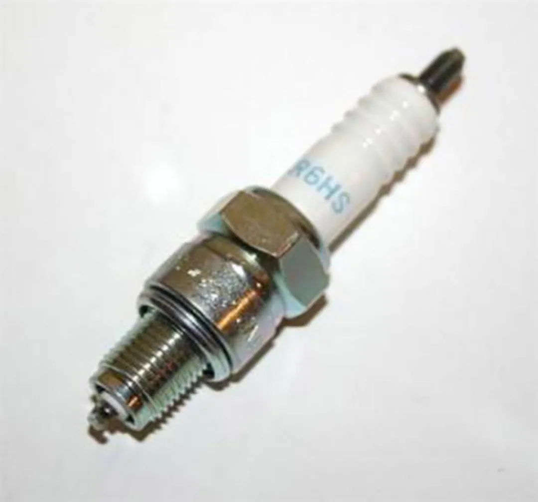 NGK CR6HS Bougie - Yamaha 250 XV - Blanc