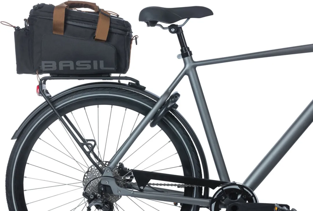 Basil Miles XL Pro Bagagedragertas 36L - Zwart