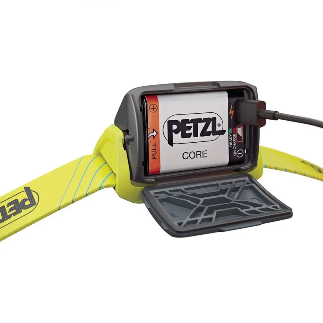 Petzl Tikka Core Hoofdlamp - Geel