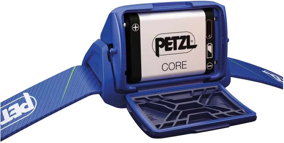 Petzl Tikka Core Hoofdlamp 450 Lumen - Zwart