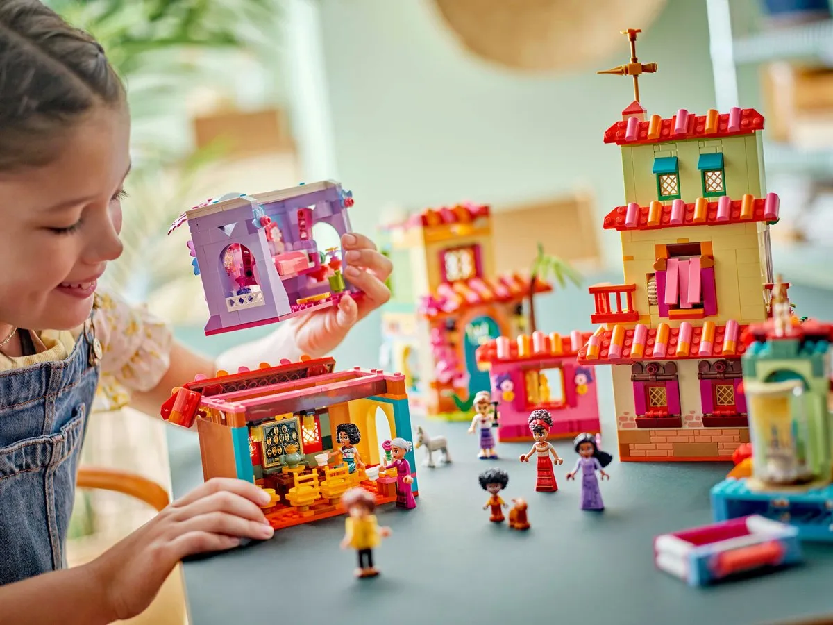 LEGO Disney Encanto Het Magische Huis 43245 - 1560 Stukken
