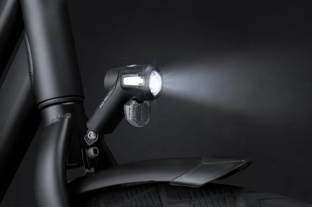 AXA Nox Sport Fietsverlichting 12 Lux - Zwart