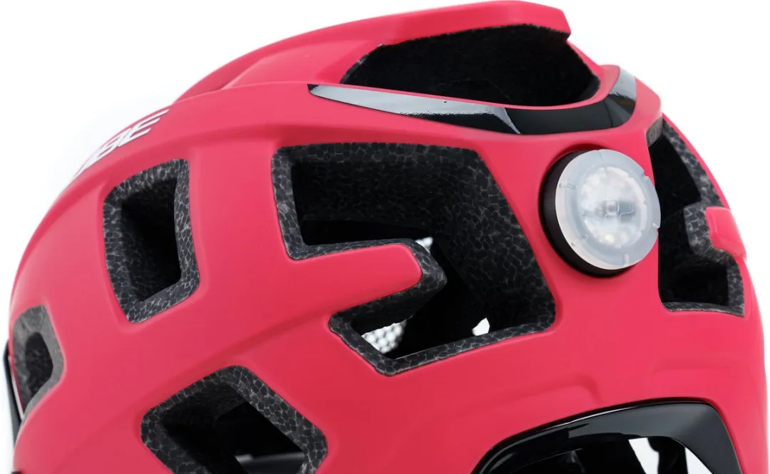 Cube Quest Fietshelm - 15 Ventilatiegaten - LED - XL - Matt Roze