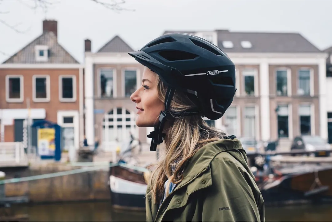 ABUS Pedelec 2.0 Fietshelm S - Zwart