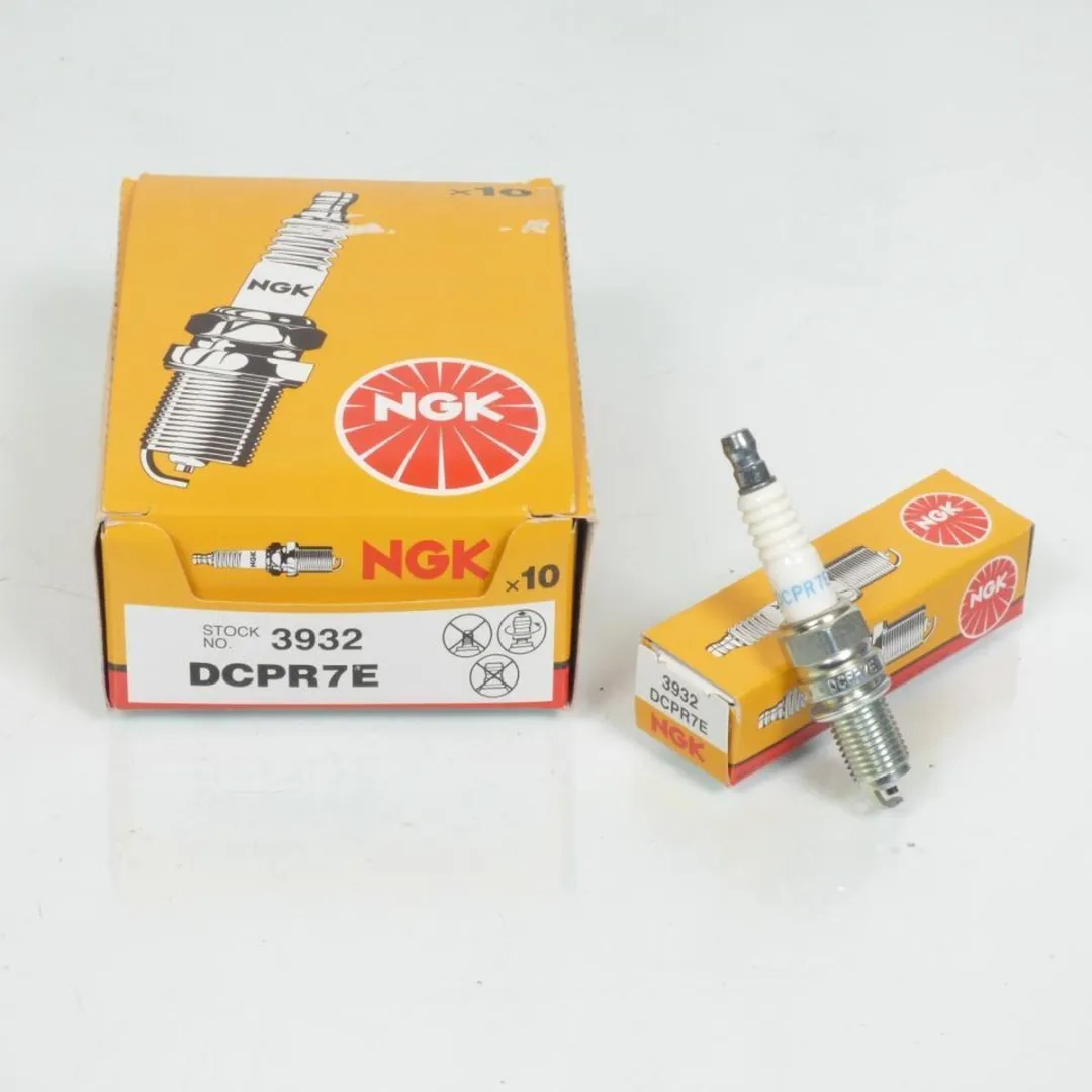 NGK Bougie D'allumage 1584 SOFTAIL Harley-Davidson