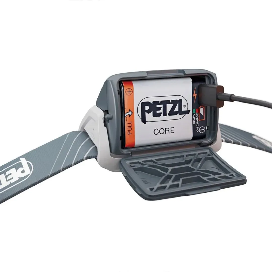 Petzl Tikka Core Hoofdlamp - Zwart