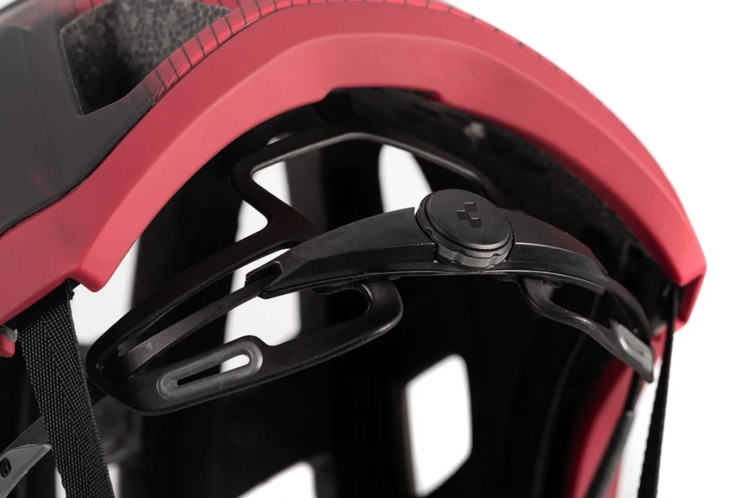 Cube Badger Fietshelm - 21 Ventilatiegaten - 52-56cm - Rood