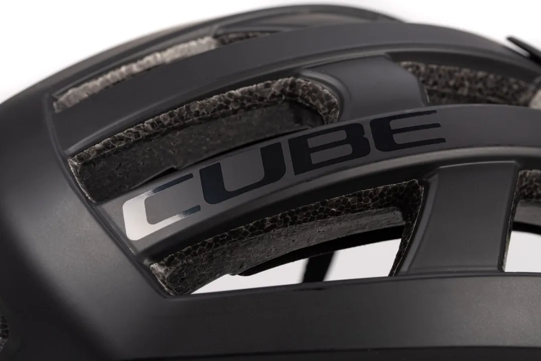 Cube Badger Fietshelm 21 Ventilatiegaten - 52-56cm - Zwart/Meerkleurig