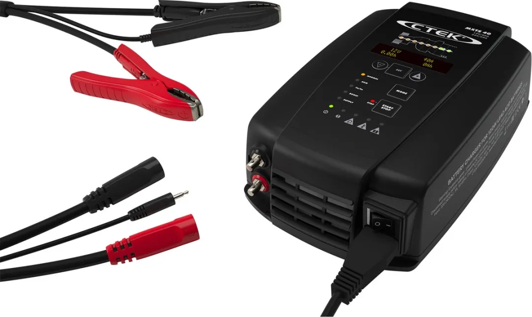 CTEK MXTS 40 Loodzuuraccuoplader 12V/24V - Zwart