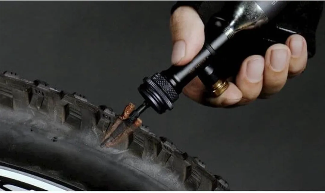 Topeak Tubi X CO2 Pomp - Zwart - afbeelding 6 van 6