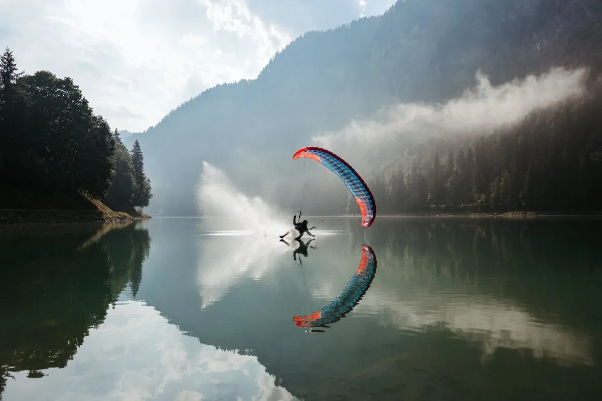 Canon EOS R6 Mark II RF 24-105mm F4L IS USM - 24.2MP - Zwart