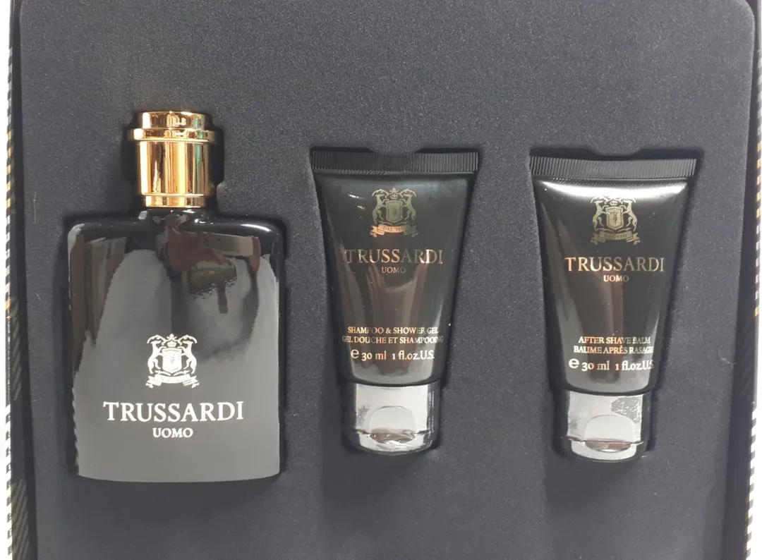 Trussardi Uomo Tweed Weekend Gift Set - 120ml