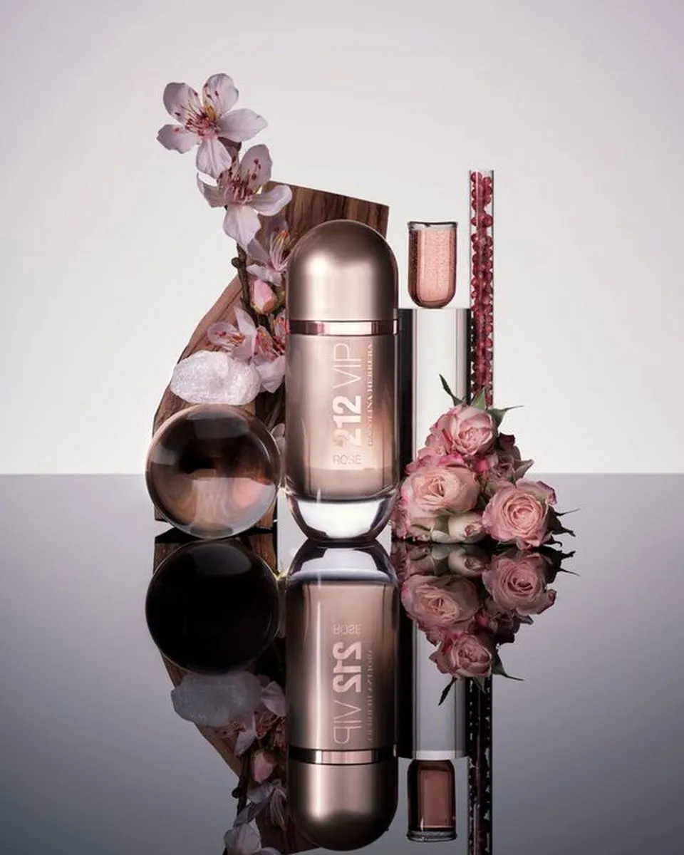 Carolina Herrera 212 VIP Rosé Eau de Parfum 80ml