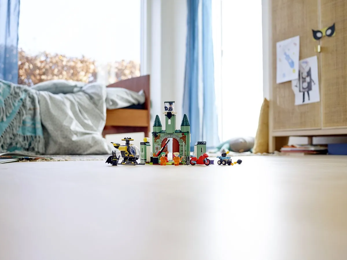 LEGO 4+ Batman Ontsnapping van The Joker 76138 - 171 Stukken