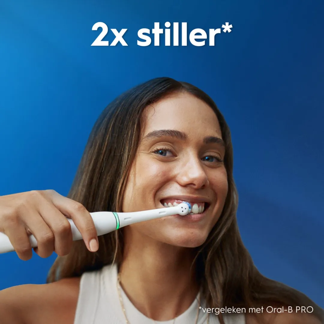 Oral-B iO 3 Elektrische Tandenborstel - Blauw - 1 Opzetborstel