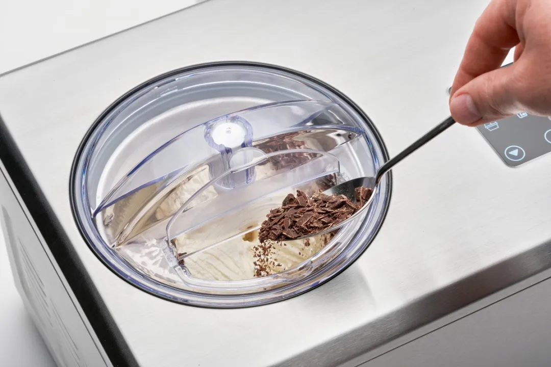 Solis Gelateria Pro Touch IJsmachine 2L - 180W - Roestvrijstaal