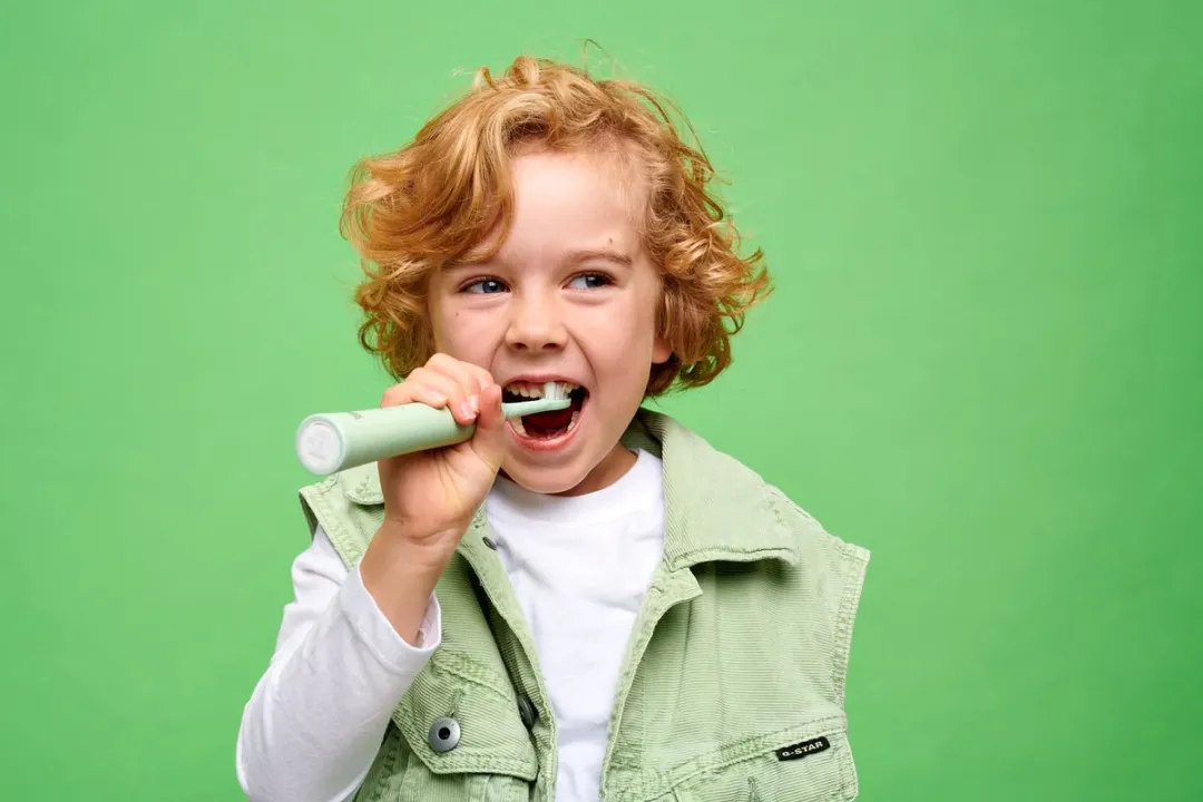 BOOMBRUSH Kiddy Brush Elektrische Tandenborstel - Groen - 40 Dagen Batterij