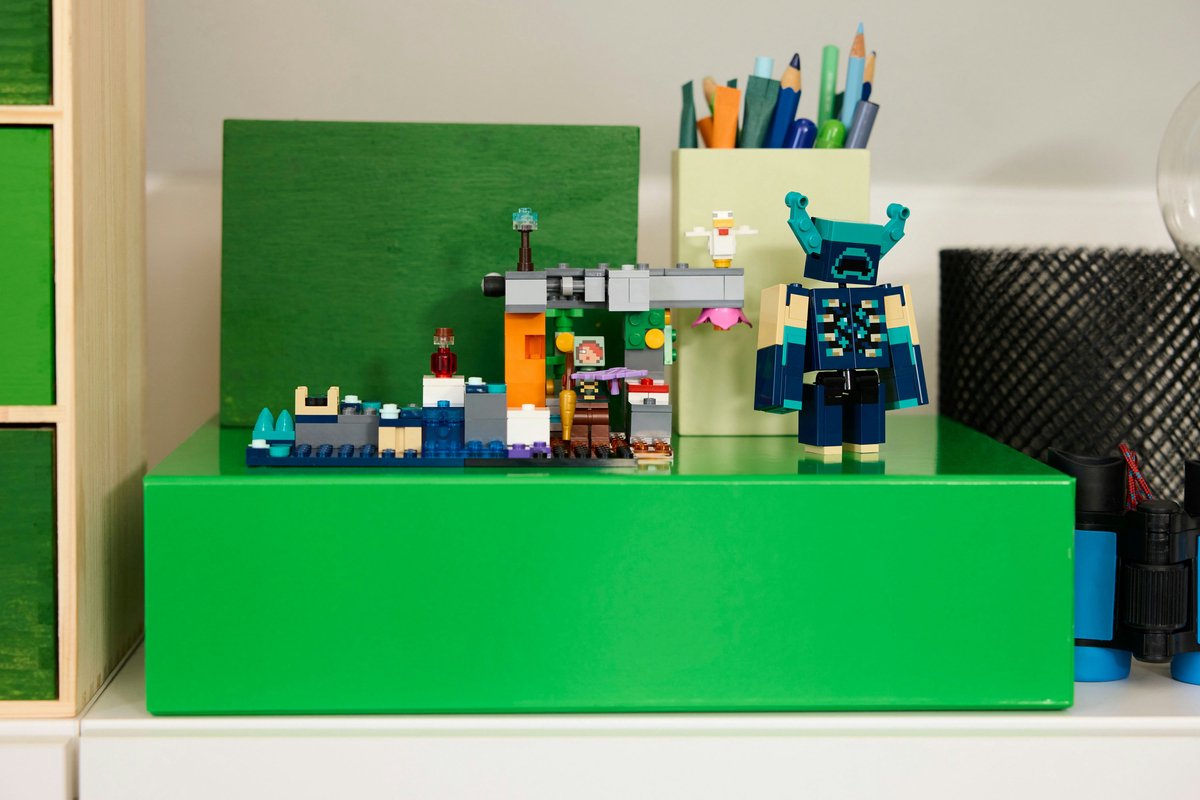 LEGO® Minecraft® De Ontmoeting met de Opzichter - 21274