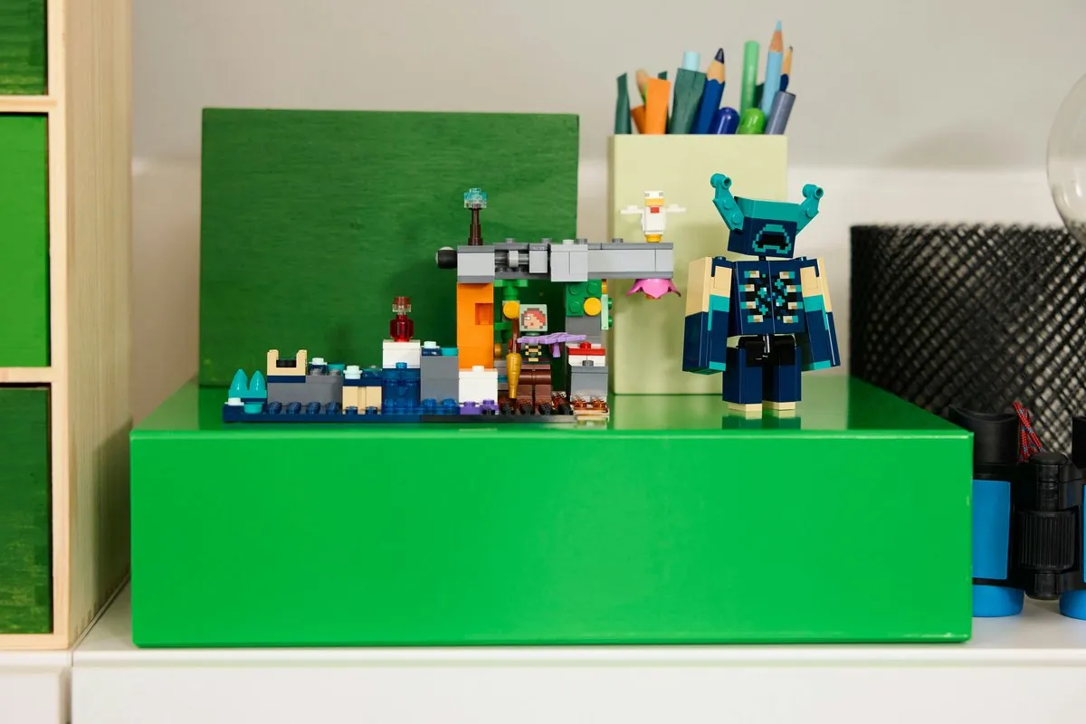 LEGO Minecraft De Ontmoeting met de Opzichter 21274 - 238 Stukken - Multicolor